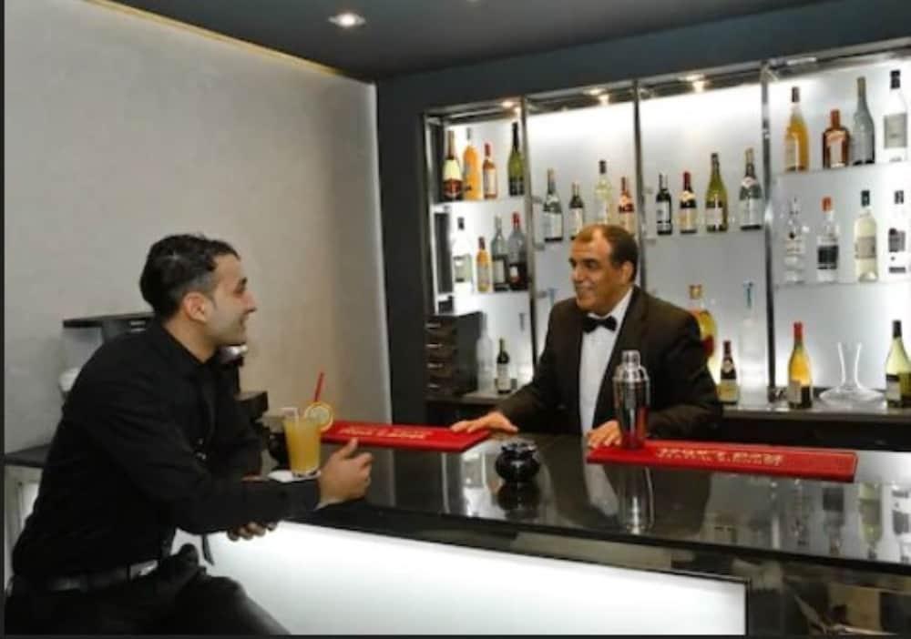 Hotel De Paris 4*