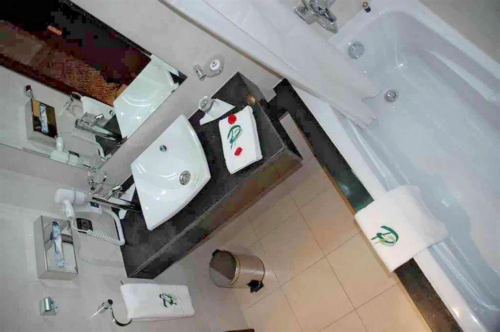 Hotel De Paris 4*